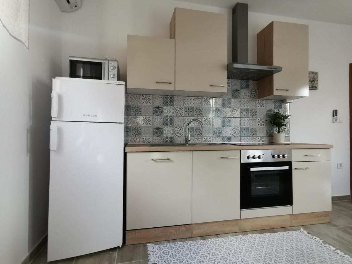 Apartments Lucia 帕格 外观 照片